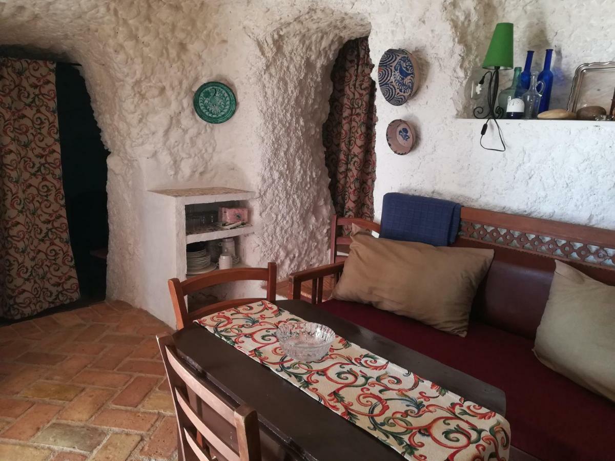 Farm stay Cueva El Madrono